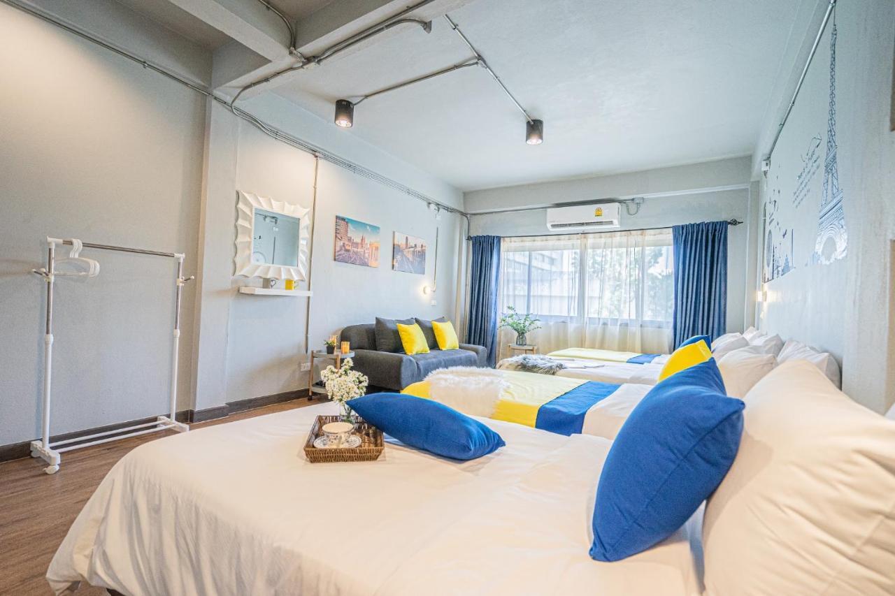 Warm Casa Chiangmai Vandrarhem Chiang Mai Exteriör bild