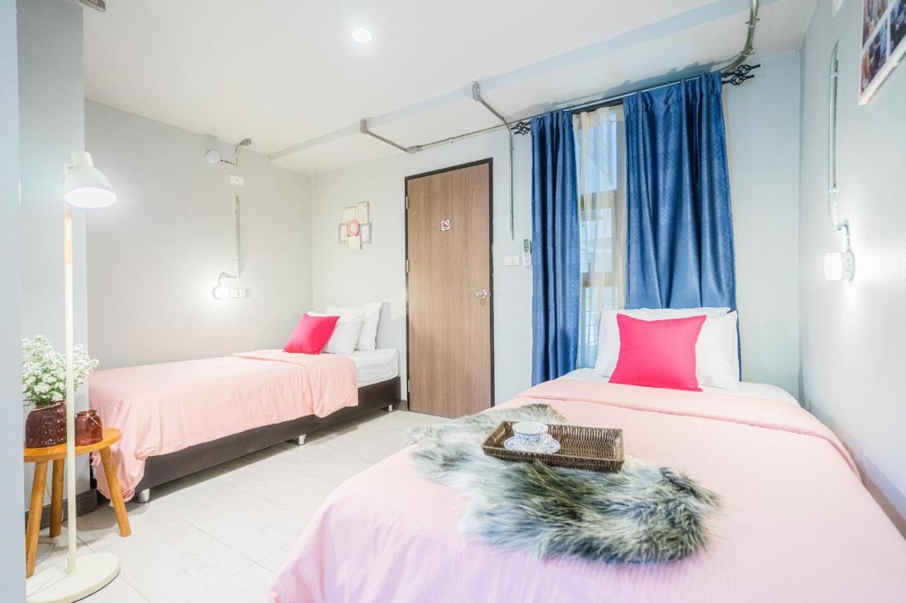 Warm Casa Chiangmai Vandrarhem Chiang Mai Exteriör bild