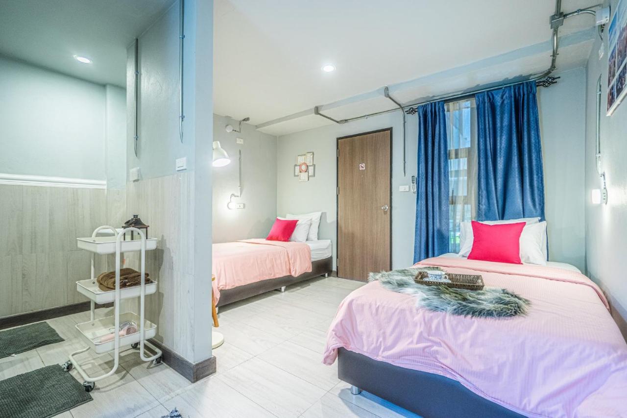 Warm Casa Chiangmai Vandrarhem Chiang Mai Exteriör bild