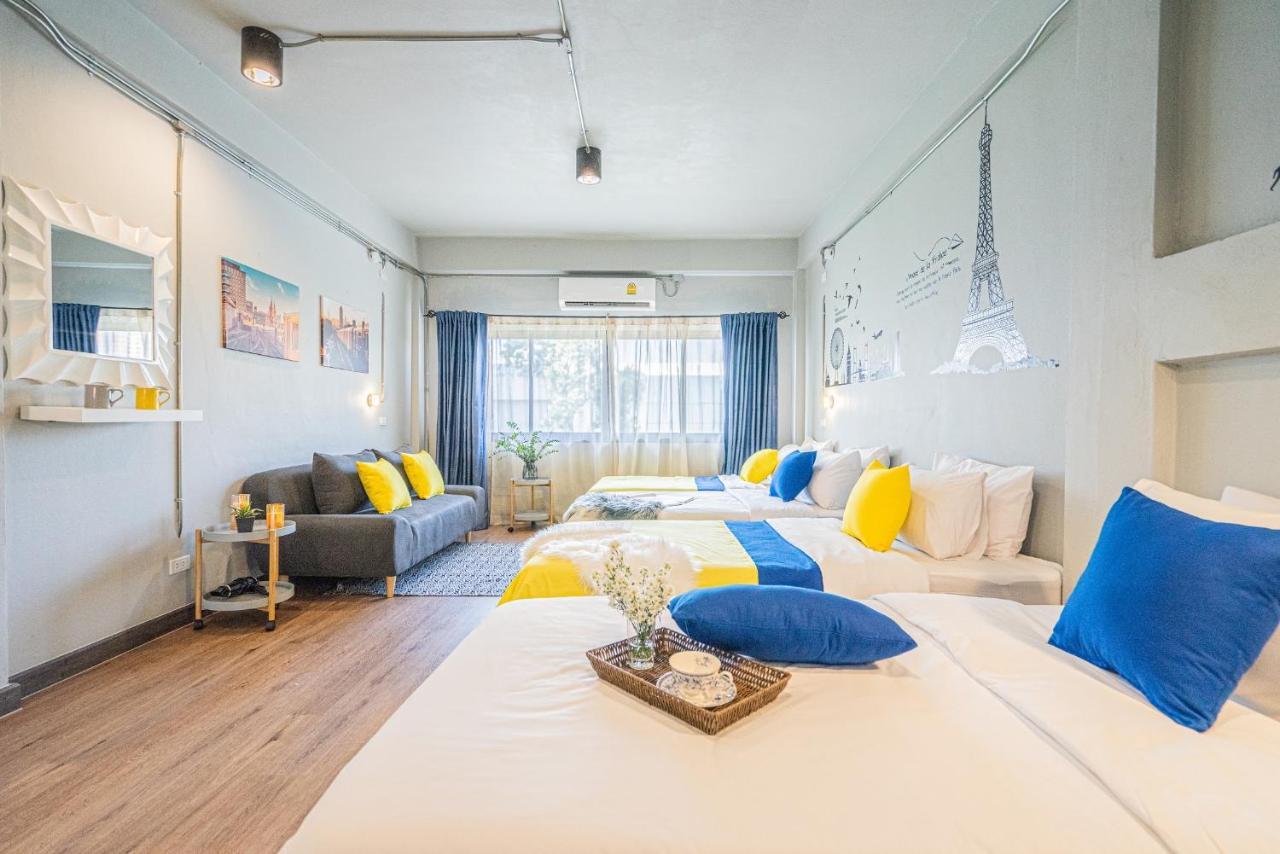 Warm Casa Chiangmai Vandrarhem Chiang Mai Exteriör bild